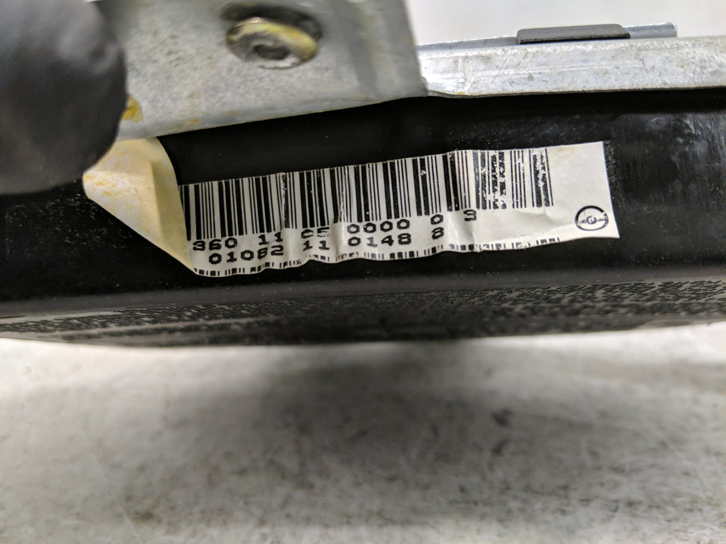 2000-2002 Mercedes-Benz E55 Amg Air Bag Driver Left Steering Wheel Mounted Fits Fits 2000 2001 2002 2003 OEM Used Auto Parts