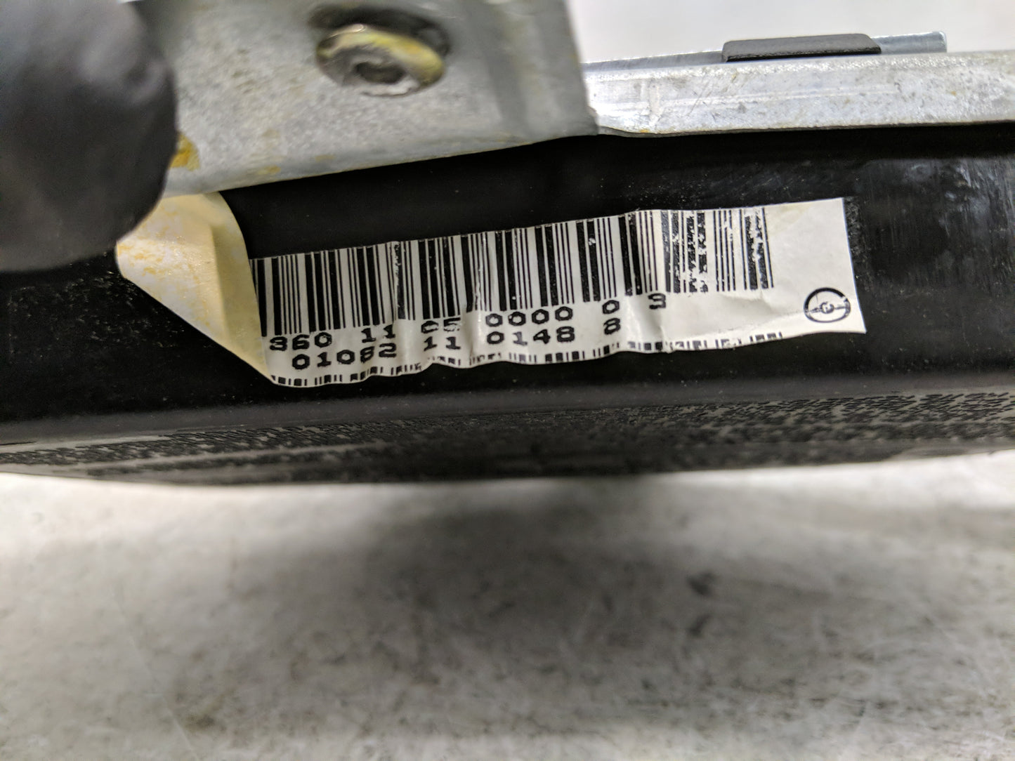 2000-2002 Mercedes-Benz E55 Amg Air Bag Driver Left Steering Wheel Mounted Fits Fits 2000 2001 2002 2003 OEM Used Auto Parts