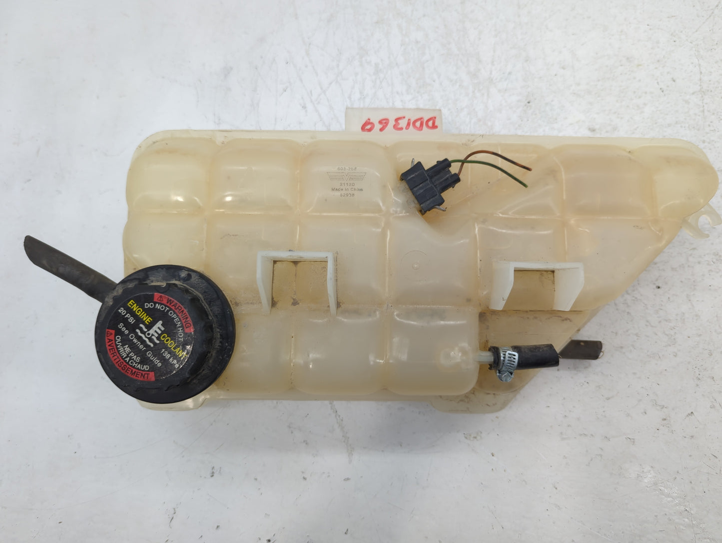 1998 Mercedes-benz Ml320 Windshield Washer Fluid Reservoir Bottle Oem - Oemusedautoparts1.com