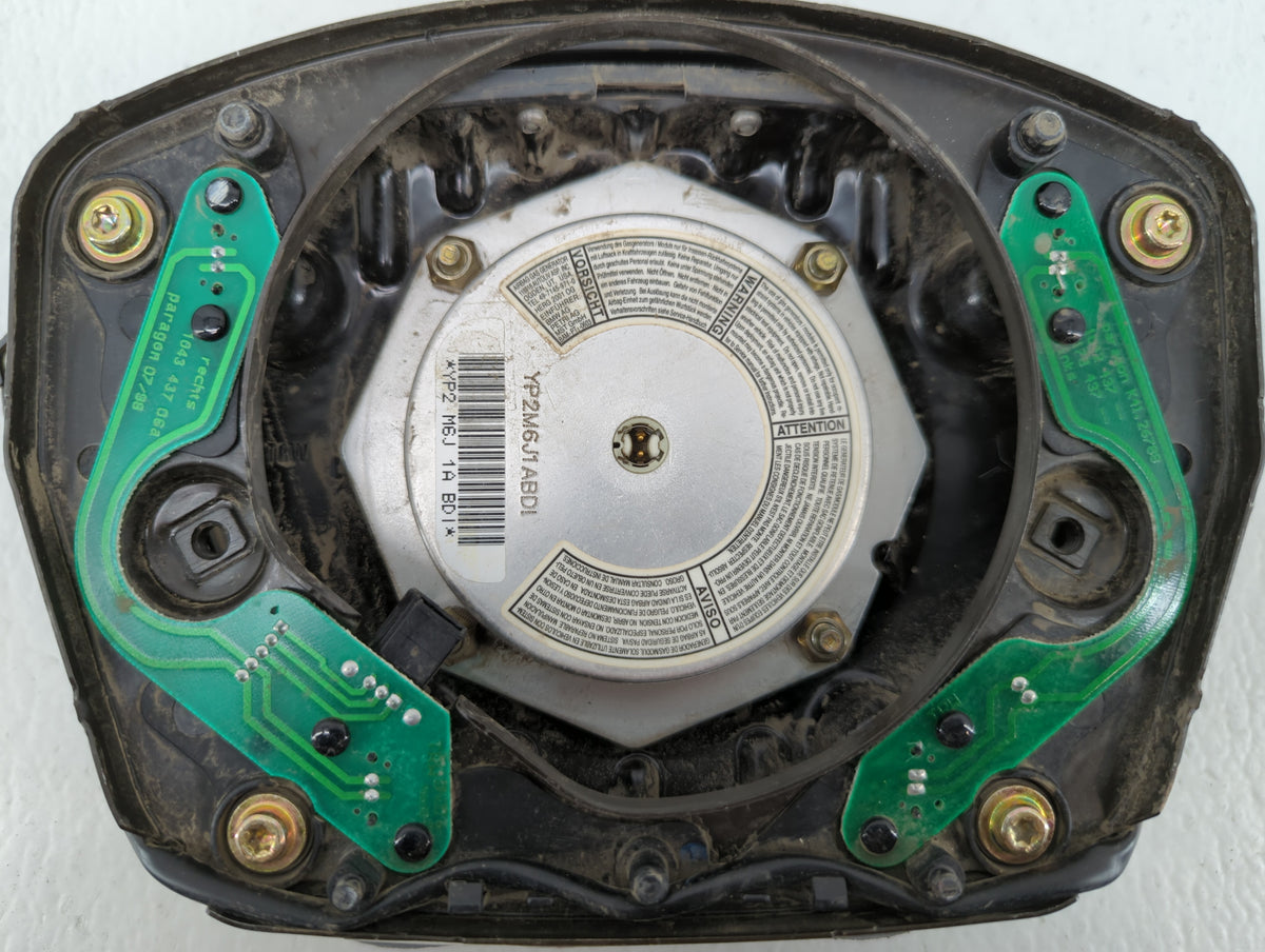 2002 Mercedes-Benz S430 Air Bag Driver Left Steering Wheel Mounted P/N:YP2M6J1ABDI Fits OEM Used Auto Parts - Oemusedautopar