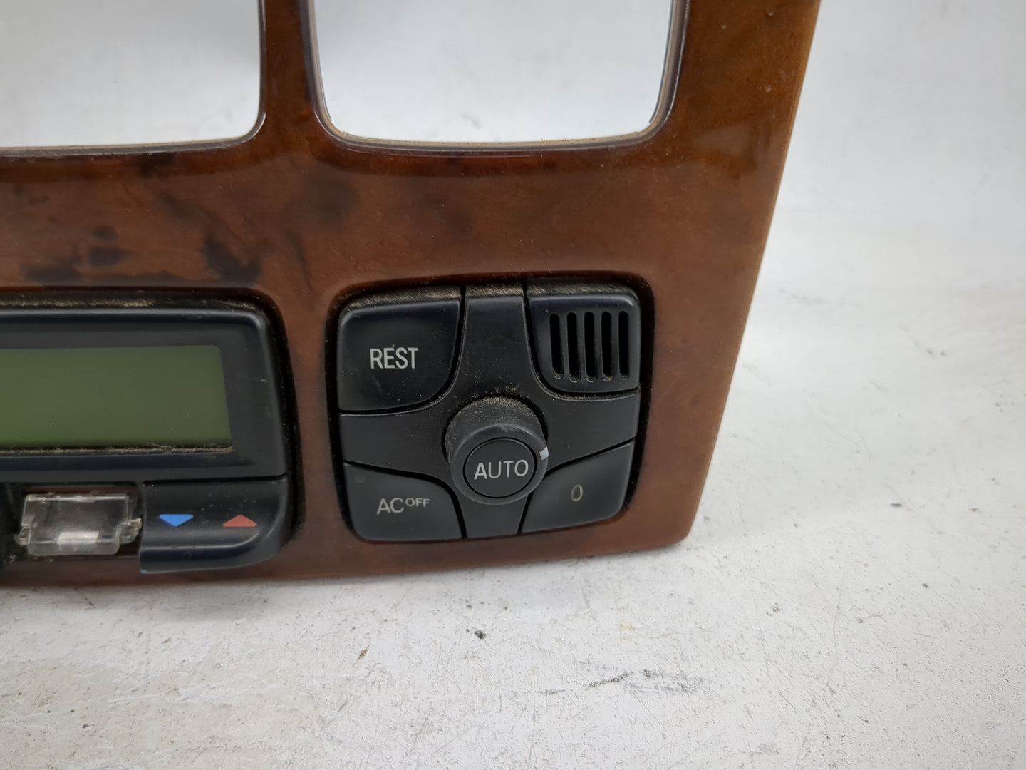 2002 Mercedes-Benz S500 Climate Control Module Temperature AC/Heater Replacement P/N:2208300985 Fits OEM Used Auto Parts - O