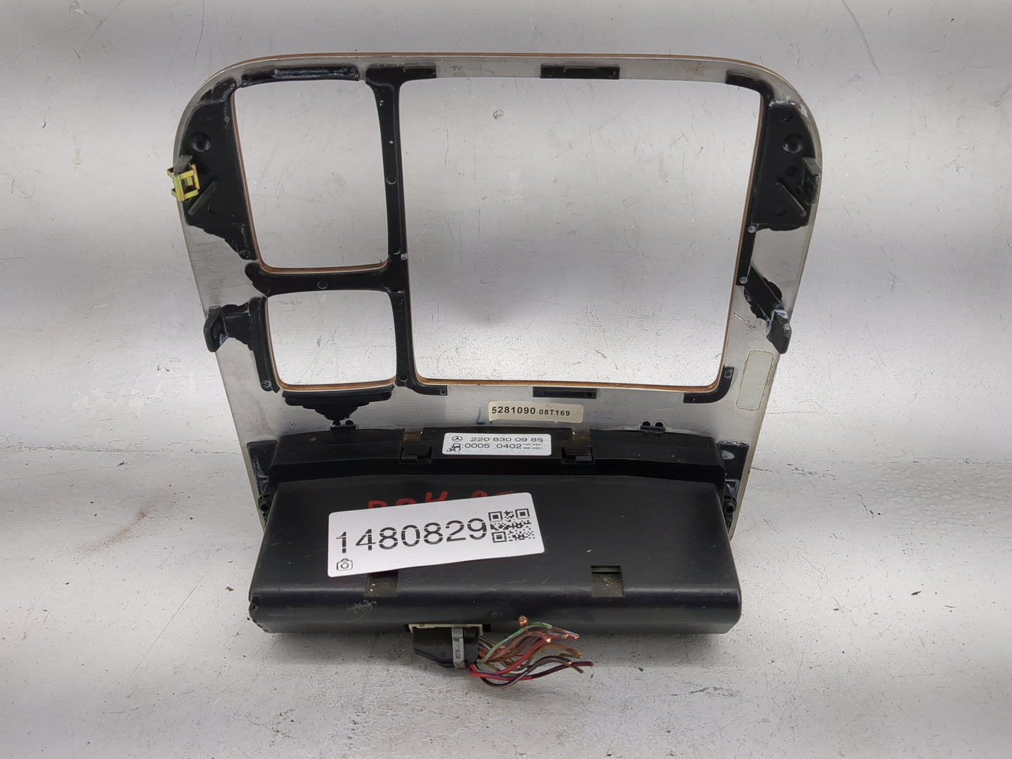 2002 Mercedes-Benz S500 Climate Control Module Temperature AC/Heater Replacement P/N:2208300985 Fits OEM Used Auto Parts - O