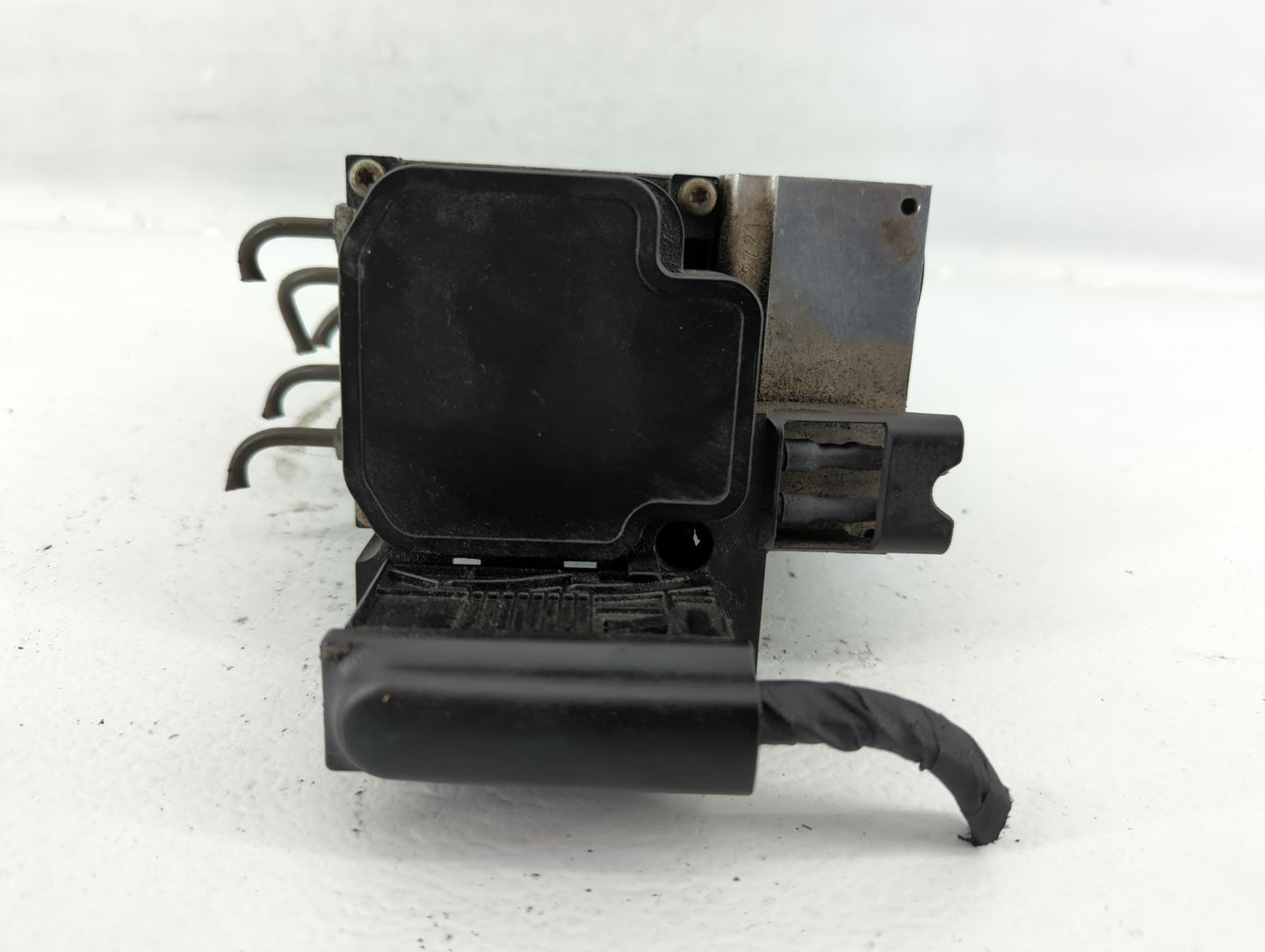 2000-2002 Mercedes-Benz S500 ABS Pump Control Module Replacement P/N:004 431 46 12 003 431 87 12 Fits Fits 2000 2001 2002 OE