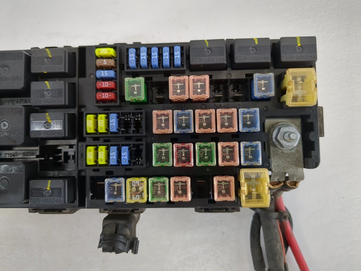 2002-2010 Mercury Mountaineer Fusebox Fuse Box Panel Relay Module P/N:2L9T14398BJ Fits OEM Used Auto Parts - Oemusedautopart