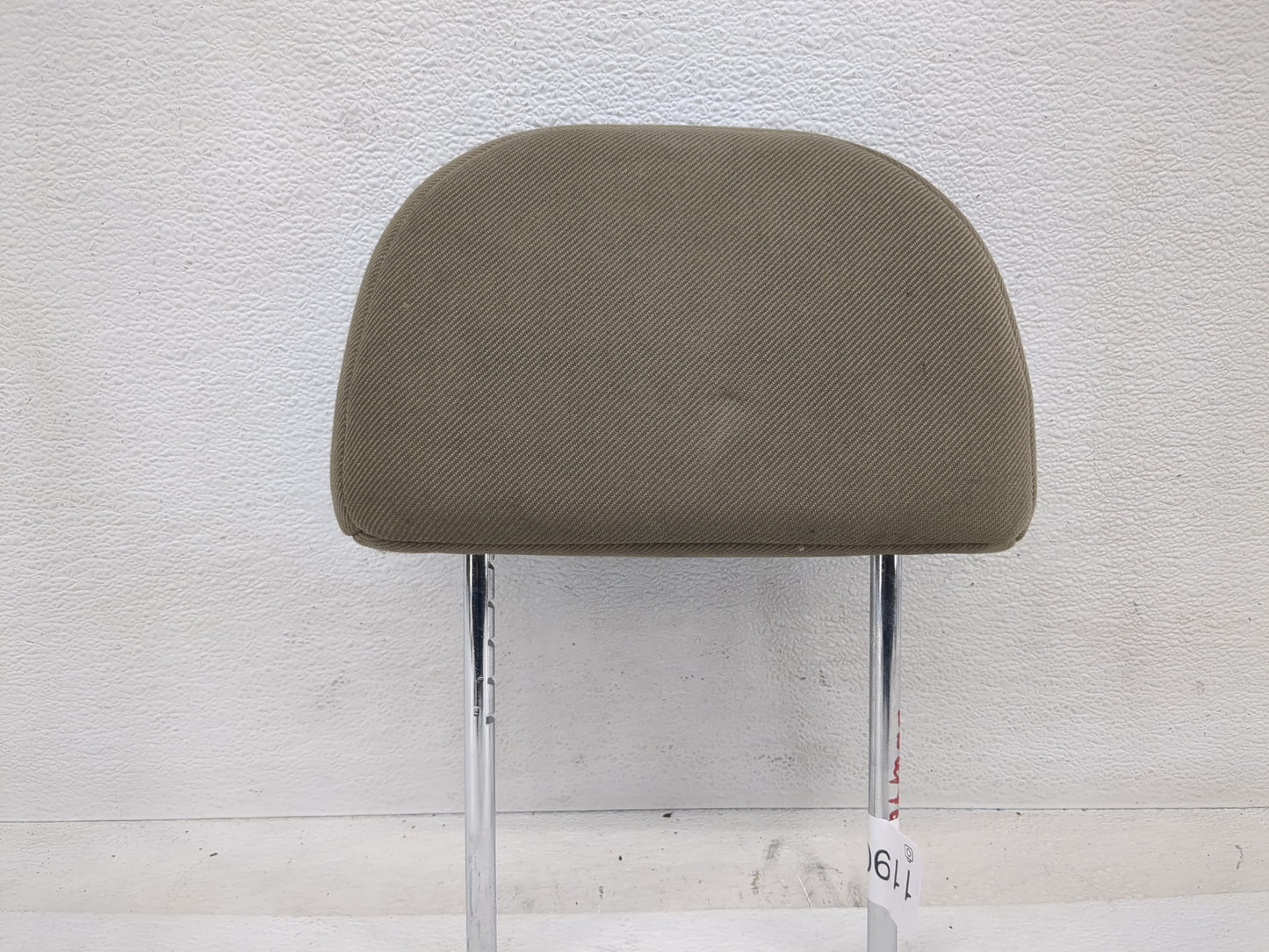 2002-2003 Mercury Mountaineer Headrest Head Rest Front Driver Passenger Seat Fits Fits 2002 2003 OEM Used Auto Parts - Oemus