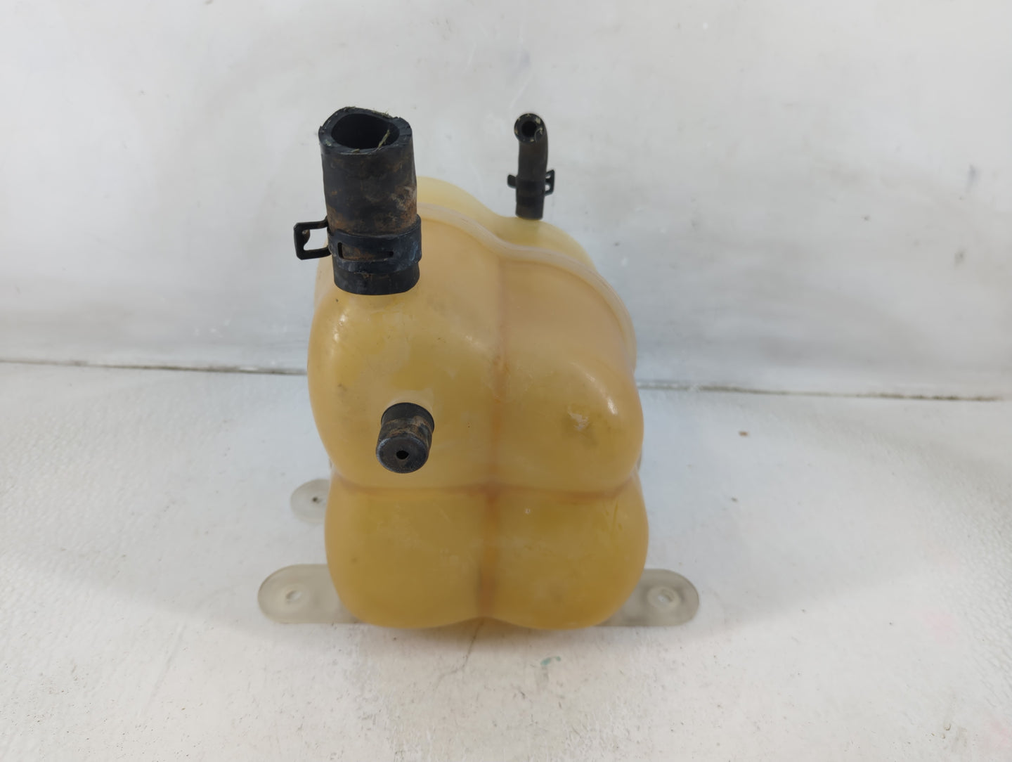 2002 Mercury Mountaineer Windshield Washer Fluid Reservoir Bottle Oem - Oemusedautoparts1.com
