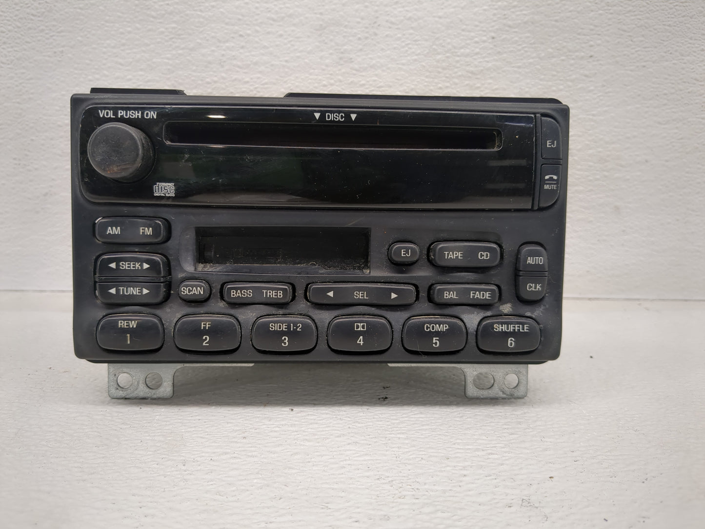 2002-2004 Mercury Mountaineer Radio AM FM Cd Player Receiver Replacement Fits Fits 2001 2002 2003 2004 2005 OEM Used Auto Pa