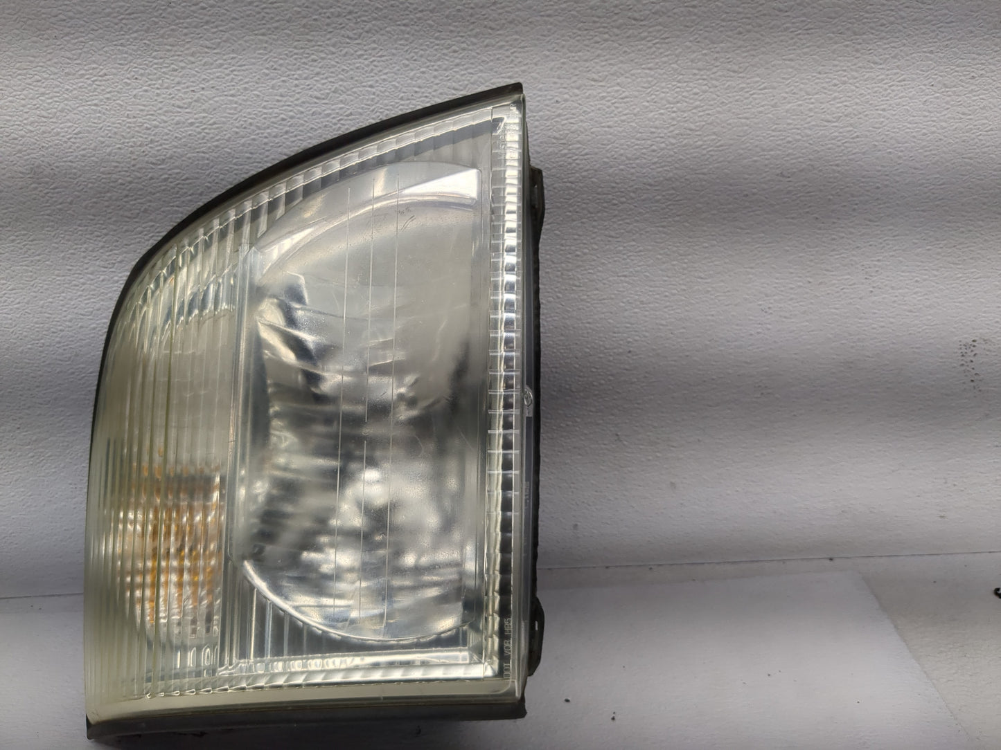 2002-2005 Mercury Mountaineer Driver Left Oem Head Light Headlight Lamp - Oemusedautoparts1.com