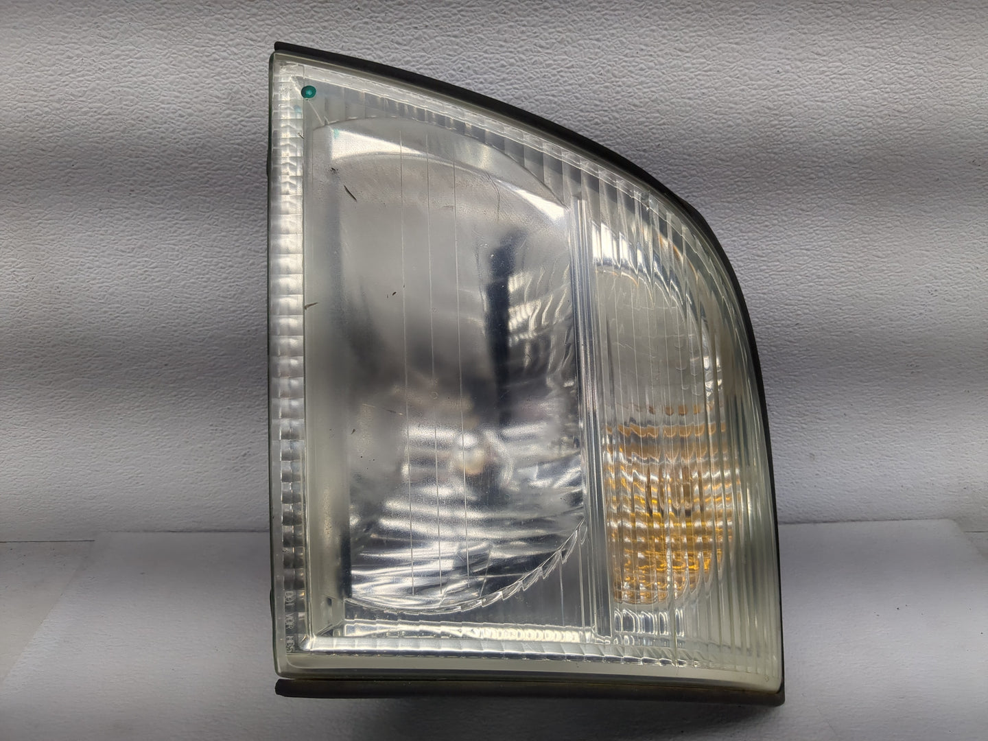 2002 Mercury Mountaineer Passenger Right Oem Head Light Headlight Lamp - Oemusedautoparts1.com