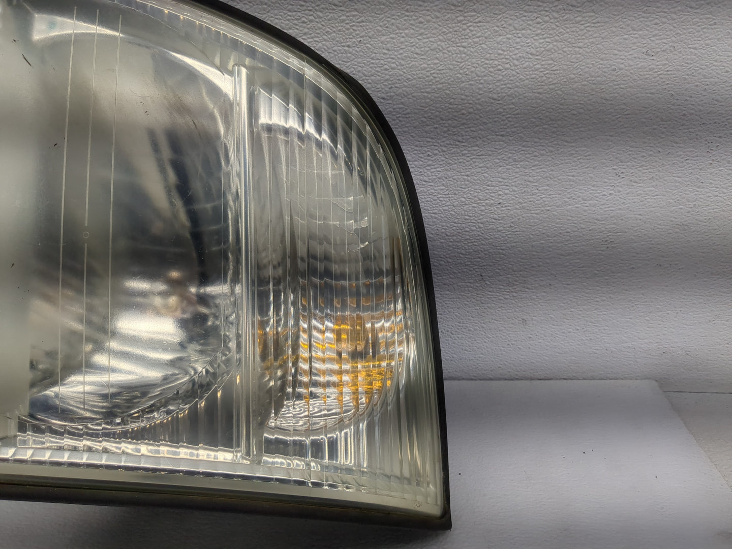 2002 Mercury Mountaineer Passenger Right Oem Head Light Headlight Lamp - Oemusedautoparts1.com