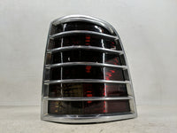2002-2005 Mercury Mountaineer Tail Light Assembly Driver Left OEM P/N:IL2X-13B504-A Fits Fits 2002 2003 2004 2005 OEM Used A