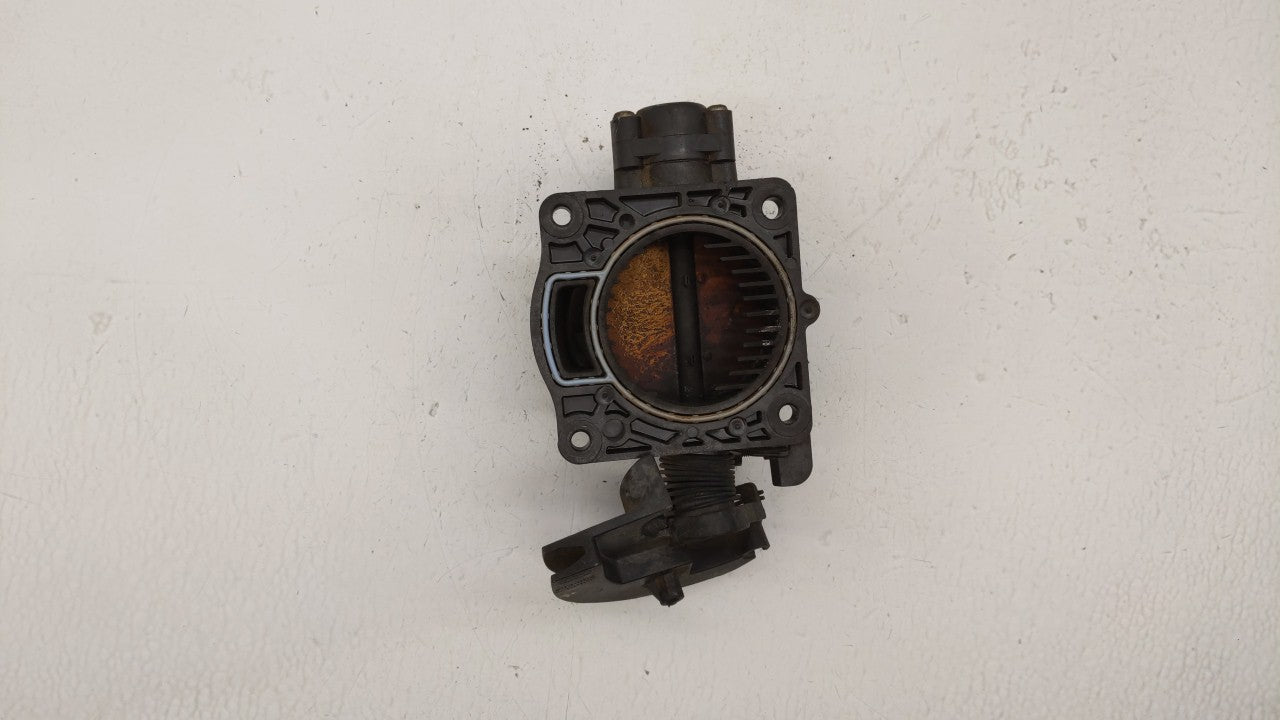 2002-2003 Mercury Mountaineer Throttle Body P/N:1L2U-DB Fits Fits 2002 2003 OEM Used Auto Parts - Oemusedautoparts1.com