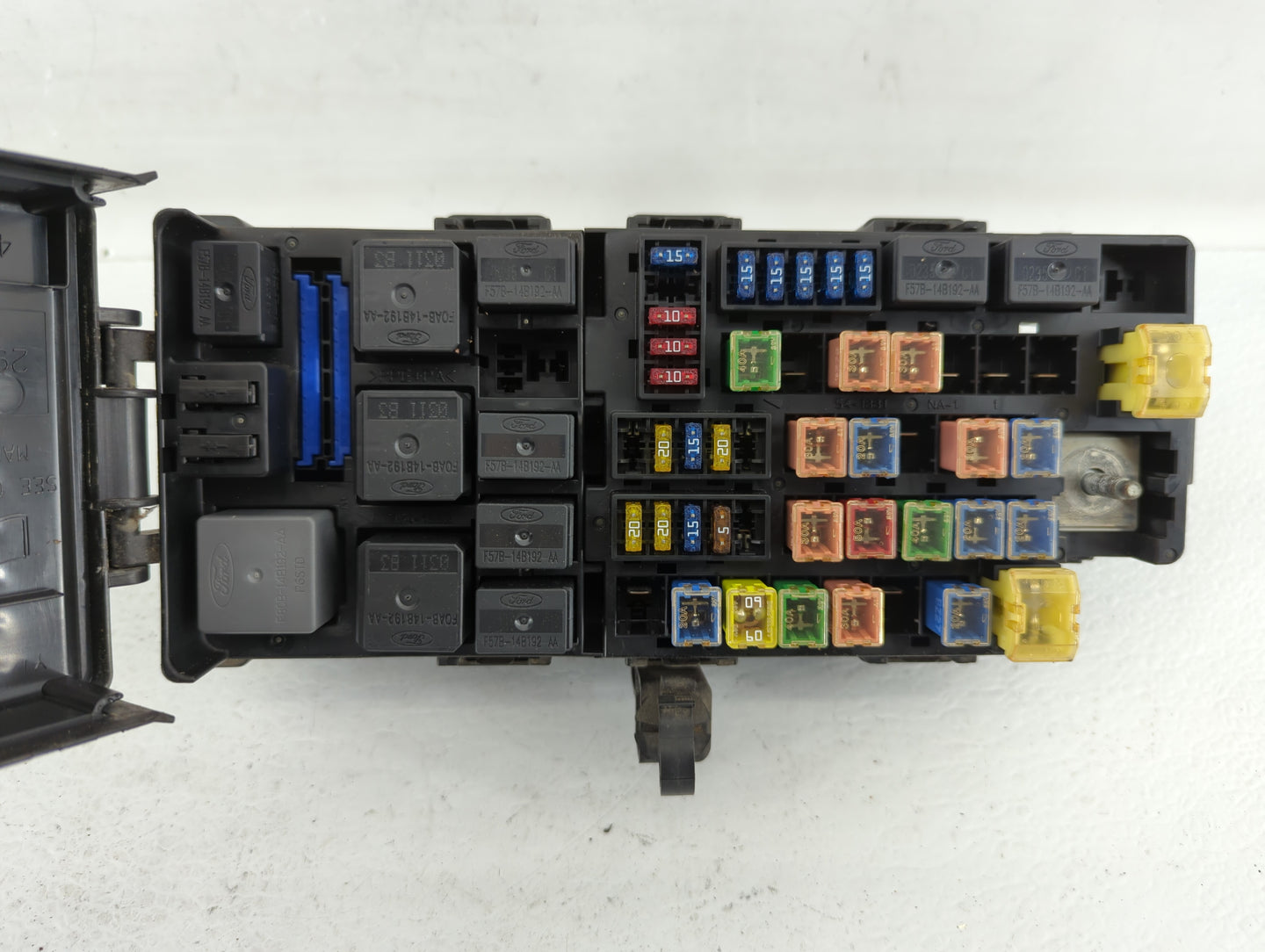 2002-2010 Mercury Mountaineer Fusebox Fuse Box Panel Relay Module P/N:1L2T 14398 Fits OEM Used Auto Parts - Oemusedautoparts