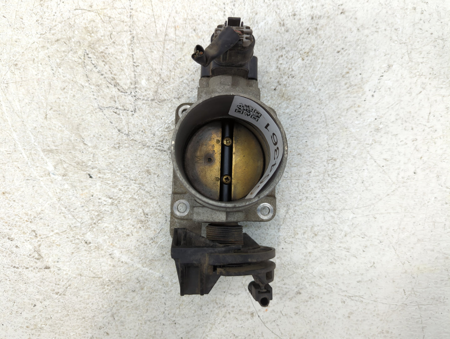 2002-2003 Mercury Mountaineer Throttle Body P/N:2L2E-AA Fits Fits 2002 2003 OEM Used Auto Parts - Oemusedautoparts1.com