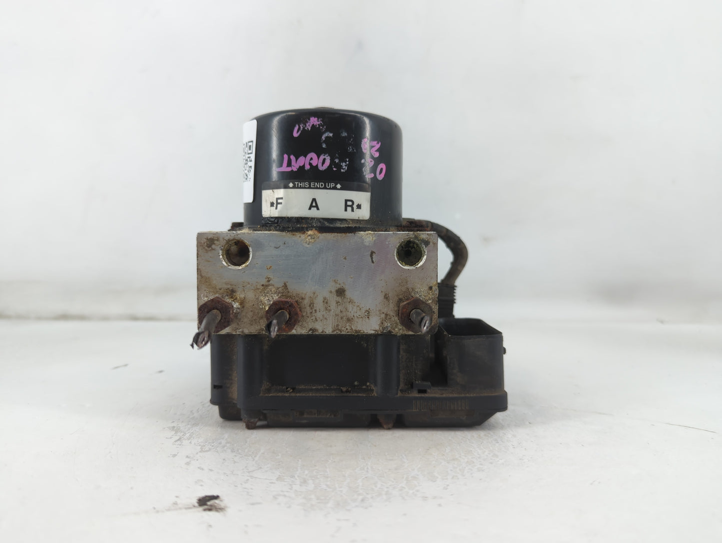 2002 Mercury Mountaineer ABS Pump Control Module Replacement P/N:0511-8136 Fits OEM Used Auto Parts - Oemusedautoparts1.com