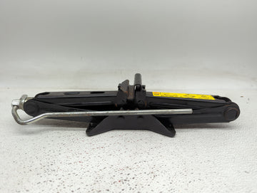 2002 Mercury Sable Spare Scissor Car Jack - Oemusedautoparts1.com
