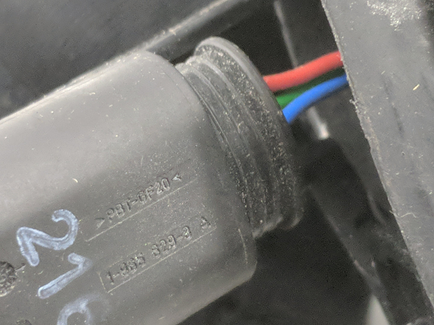 2002 Mini Cooper Side Mirror Replacement Driver Left View Door Mirror Fits OEM Used Auto Parts - Oemusedautoparts1.com