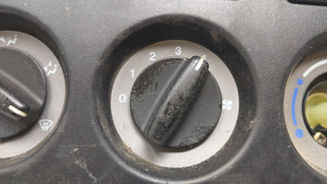 2002 Mini Mini Climate Control Module Temperature AC/Heater Replacement Fits OEM Used Auto Parts - Oemusedautoparts1.com