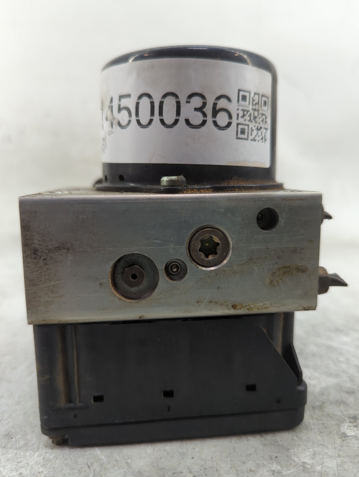 1999-2003 Mitsubishi Galant ABS Pump Control Module Replacement P/N:249980 Fits Fits 1999 2000 2001 2002 2003 OEM Used Auto 