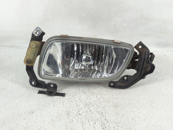 compare product 2001-2002 Mitsubishi Montero Passenger Right Oem Front Light Lamp
