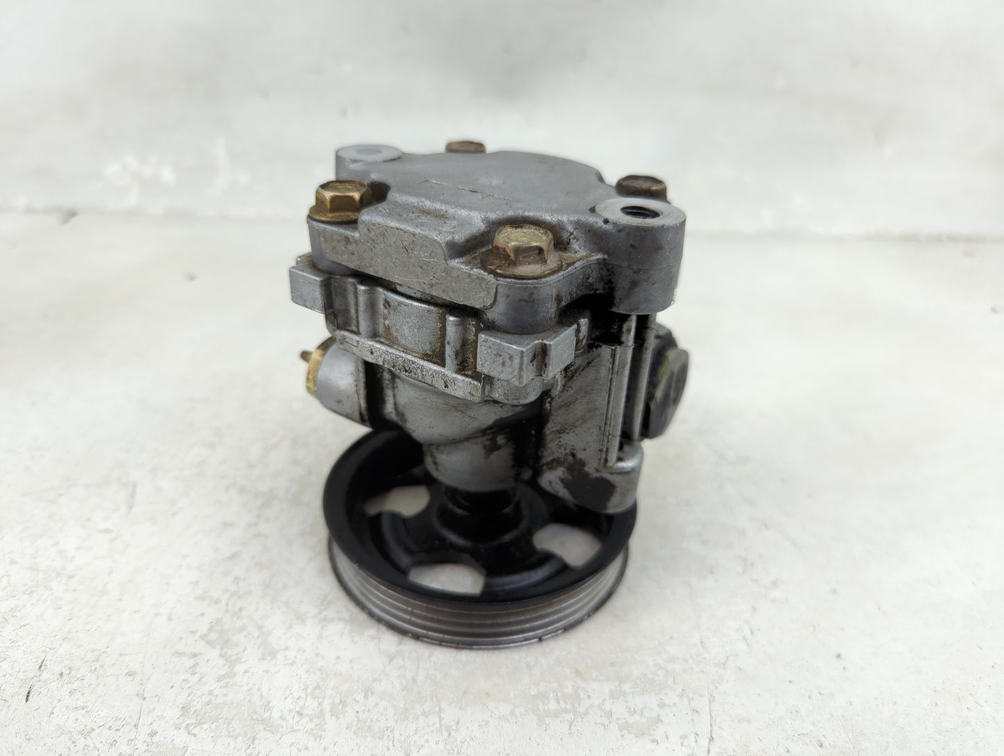 2000-2004 Mitsubishi Montero Sport Power Steering Column Pump Oem 1467098 - Oemusedautoparts1.com