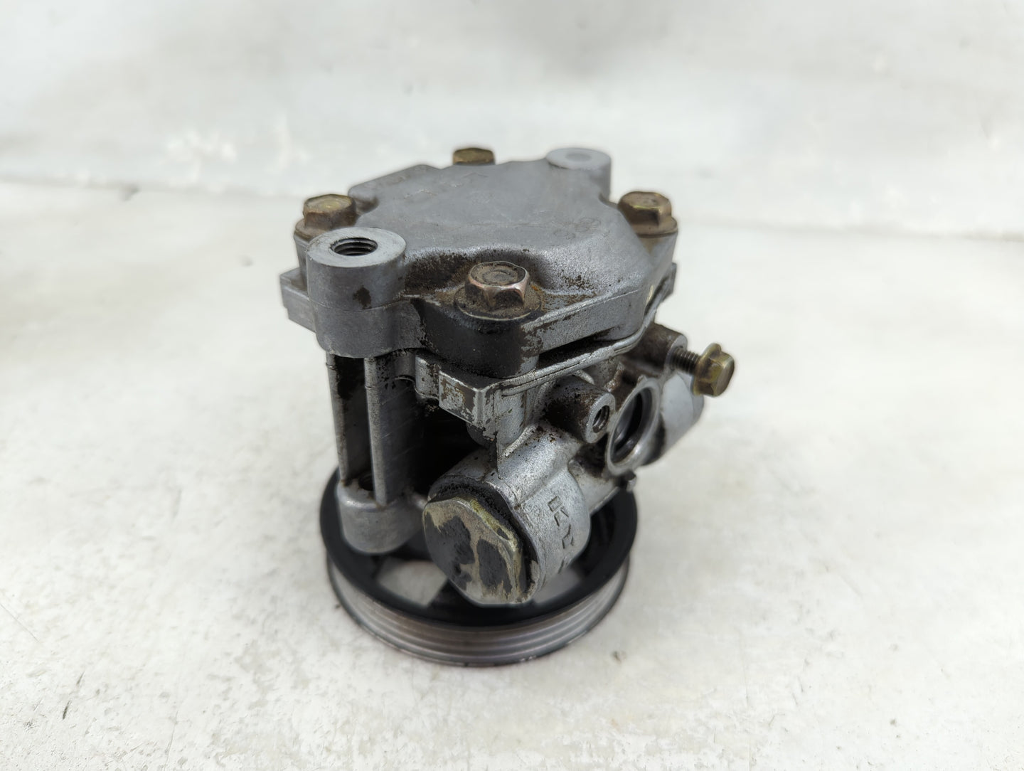 2000-2004 Mitsubishi Montero Sport Power Steering Column Pump Oem 1467098 - Oemusedautoparts1.com