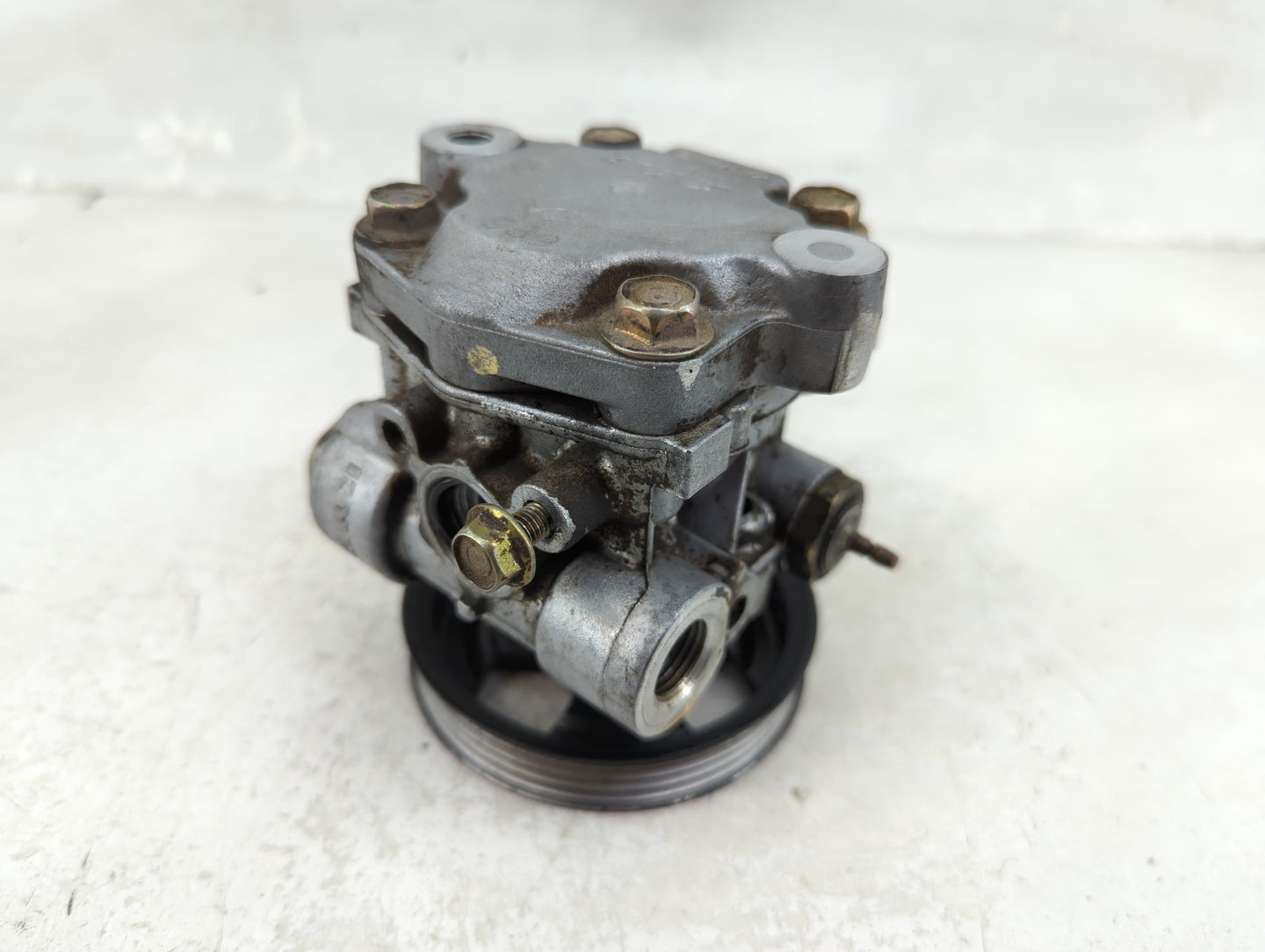 2000-2004 Mitsubishi Montero Sport Power Steering Column Pump Oem 1467098 - Oemusedautoparts1.com
