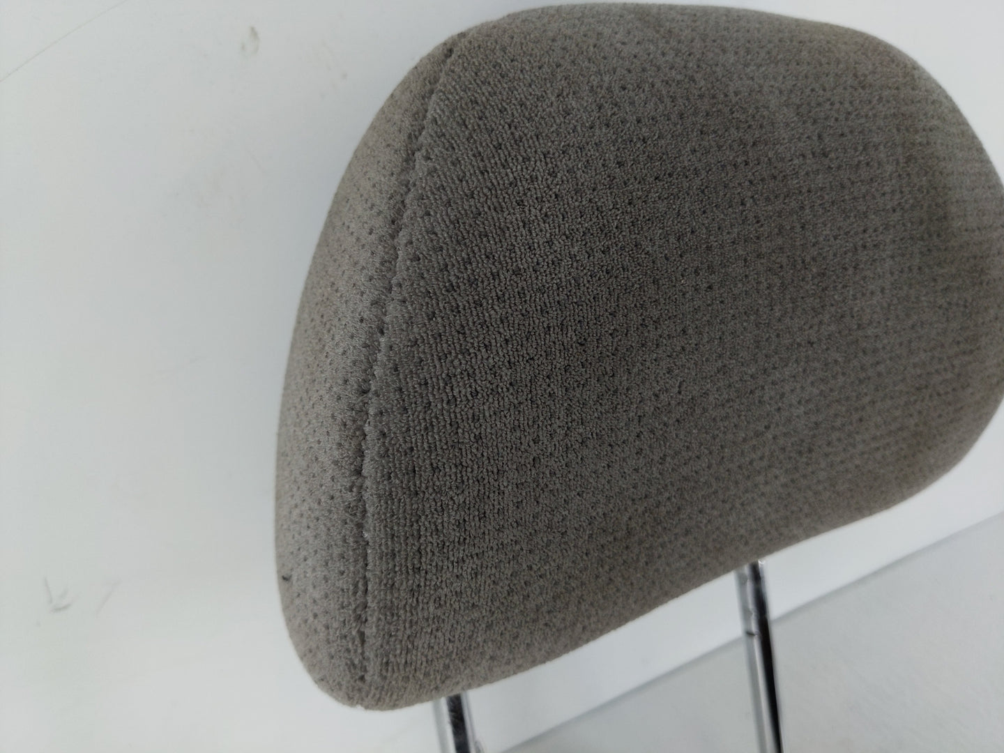 2002 Nissan Altima Headrest Head Rest Rear Seat Fits OEM Used Auto Parts - Oemusedautoparts1.com