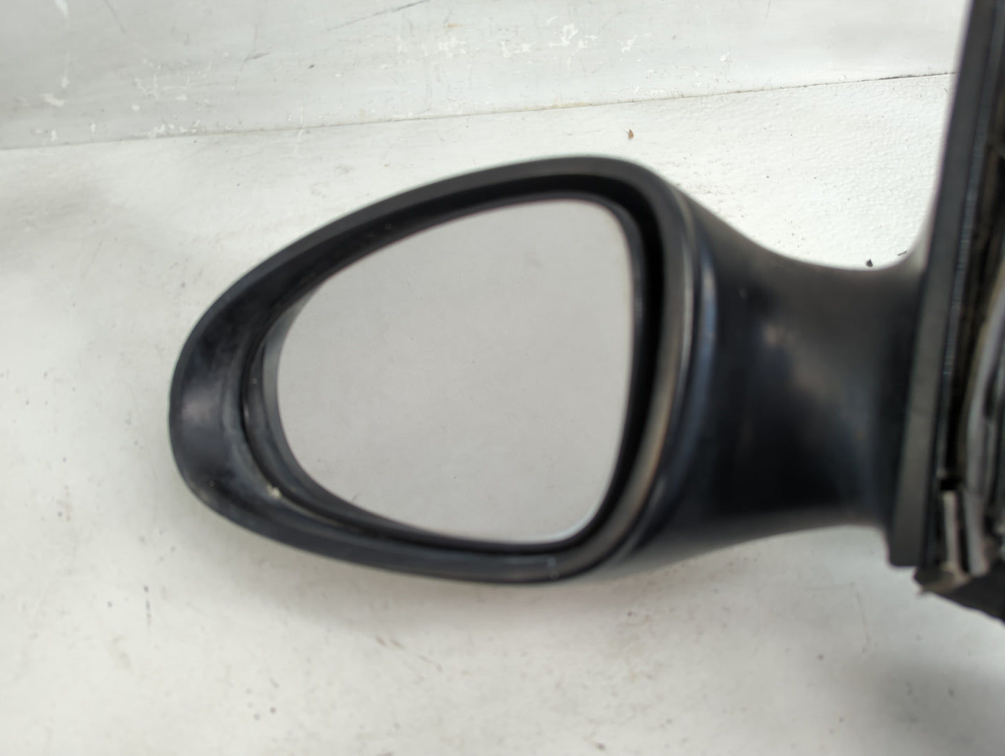2002-2003 Nissan Altima Side Mirror Replacement Driver Left View Door Mirror Fits Fits 2002 2003 OEM Used Auto Parts - Oemus