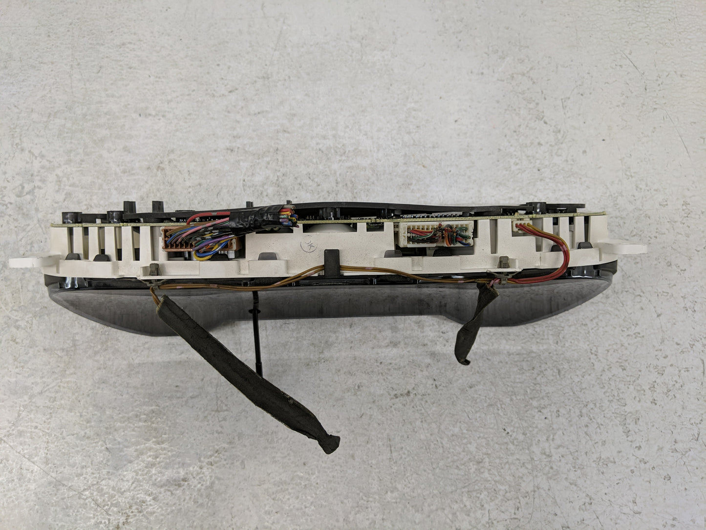 2002 Nissan Altima Instrument Cluster Speedometer Gauges Fits OEM Used Auto Parts - Oemusedautoparts1.com