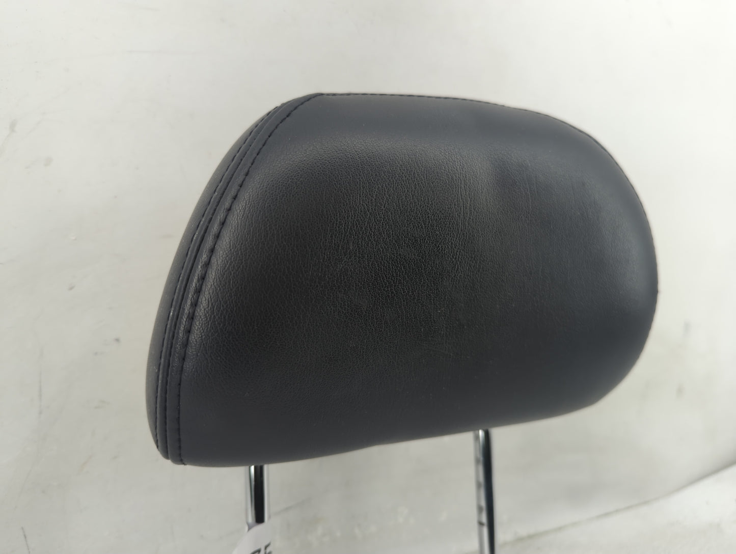 2002 Nissan Altima Headrest Head Rest Rear Seat Fits OEM Used Auto Parts - Oemusedautoparts1.com
