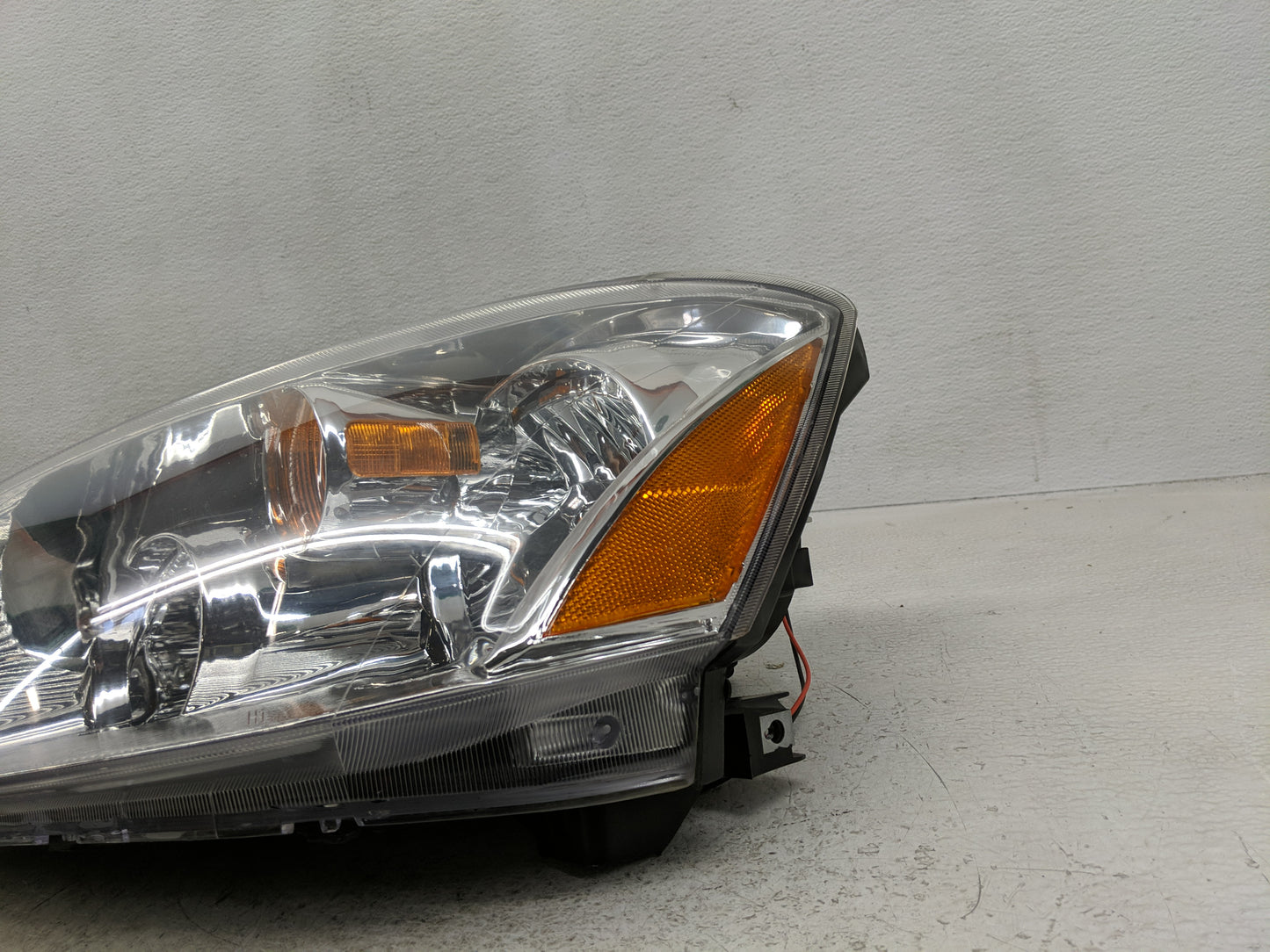 2002-2004 Nissan Altima Driver Left Oem Head Light Headlight Lamp - Oemusedautoparts1.com