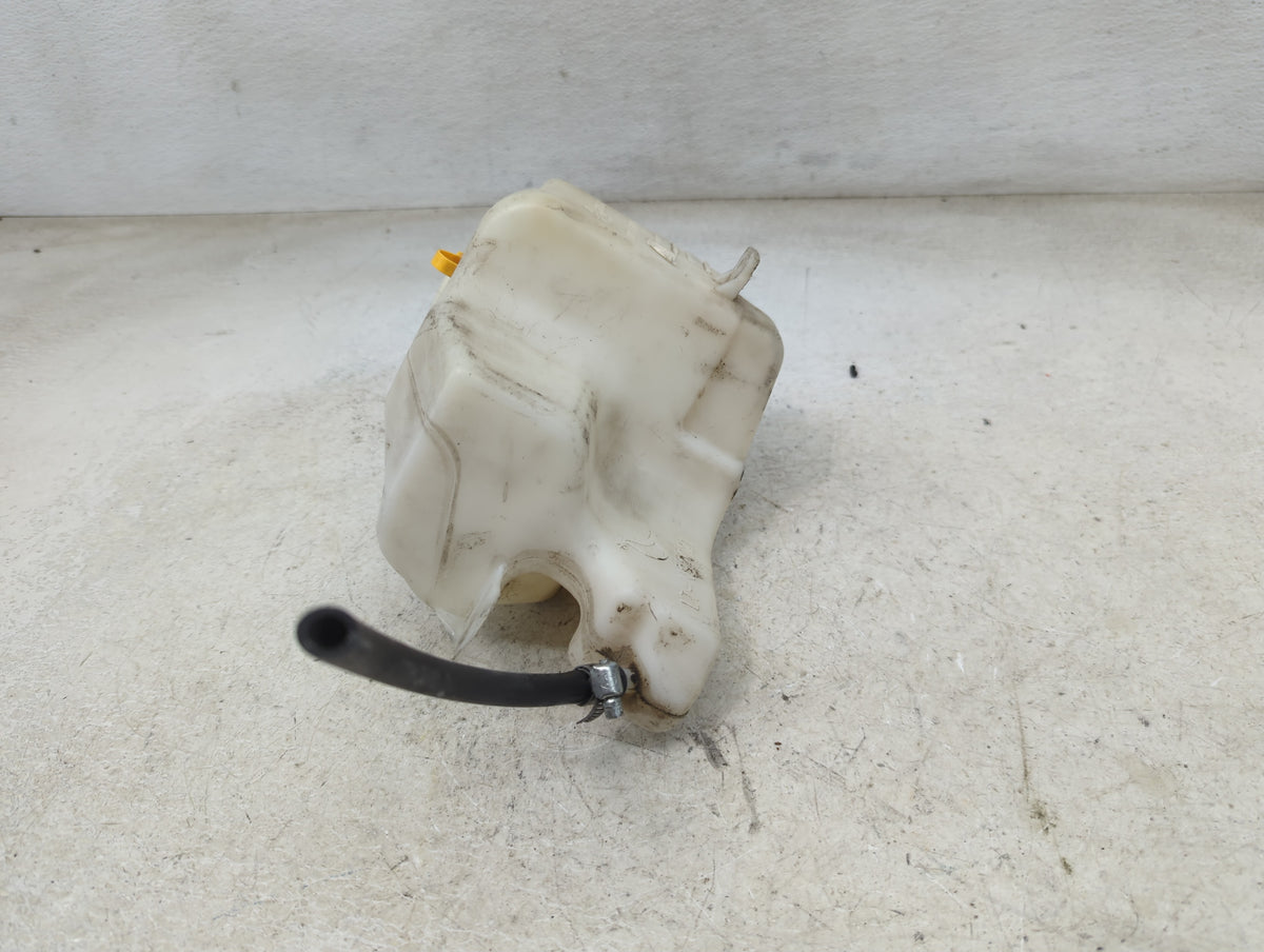 2002-2006 Nissan Altima Radiator Coolant Overflow Expansion Tank Bottle 1465676 - Oemusedautoparts1.com