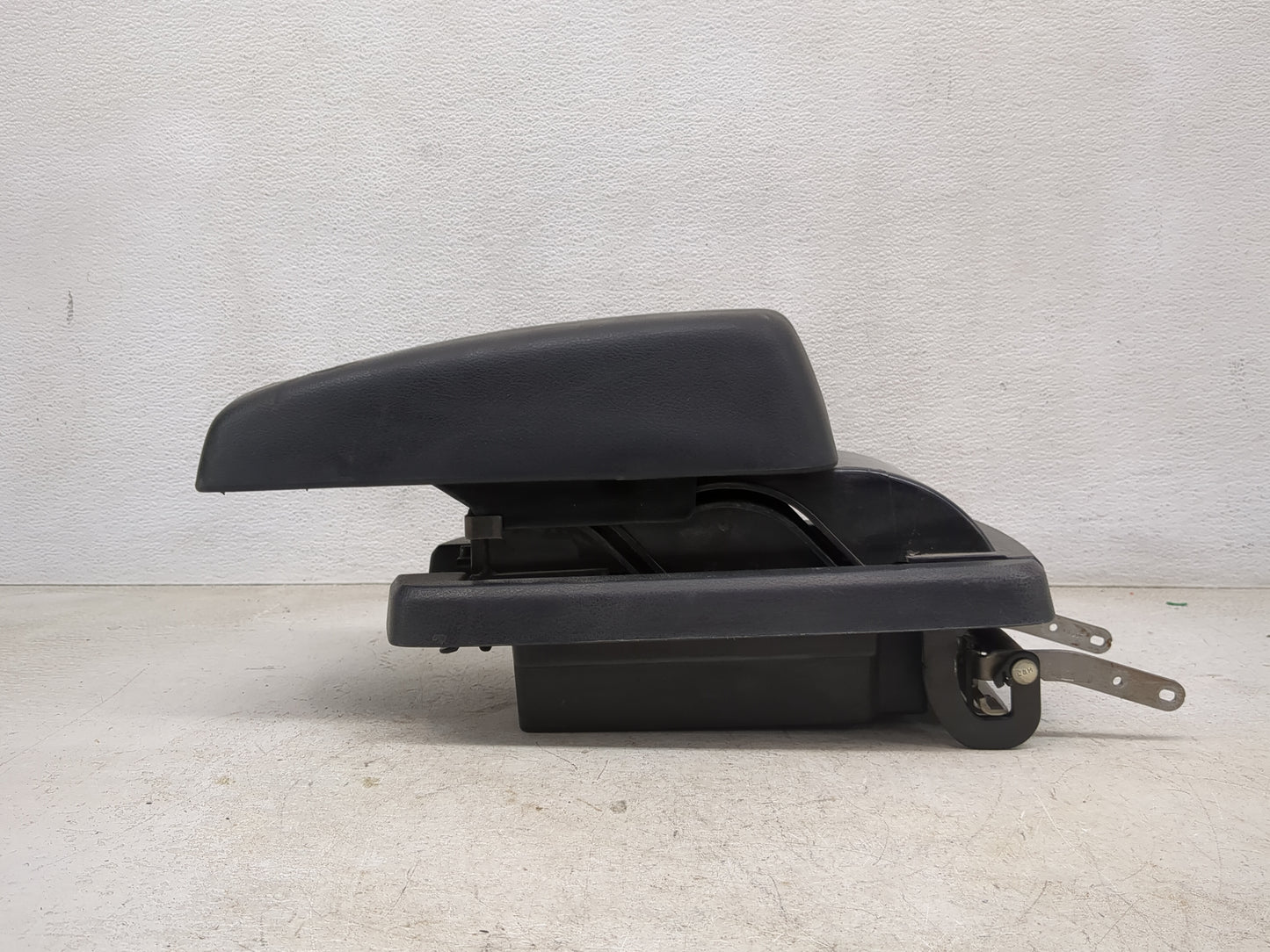 2002 Nissan Altima Center Console Armrest Cover Lid Fits OEM Used Auto Parts - Oemusedautoparts1.com
