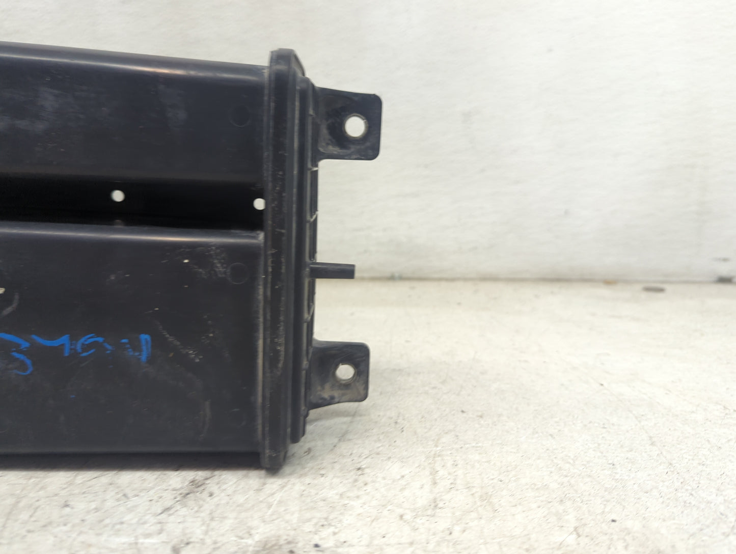 2002 Nissan Altima Fuel Vapor Charcoal Canister - Oemusedautoparts1.com