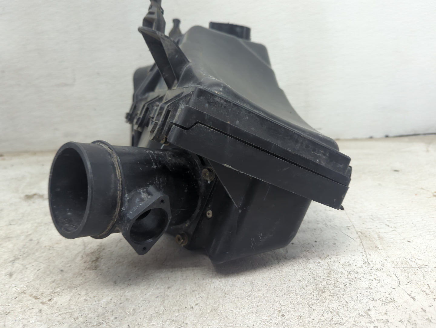 2002-2006 Nissan Altima Air Cleaner Intake-duct Hose Tube - Oemusedautoparts1.com