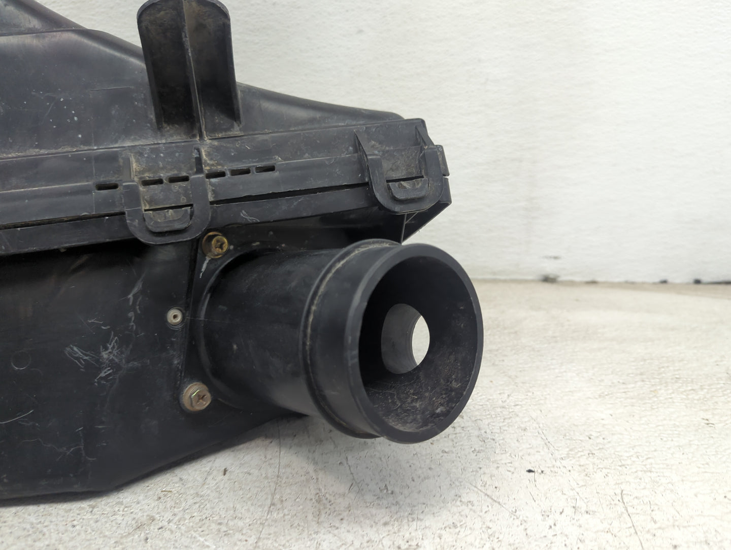 2002-2006 Nissan Altima Air Cleaner Intake-duct Hose Tube - Oemusedautoparts1.com