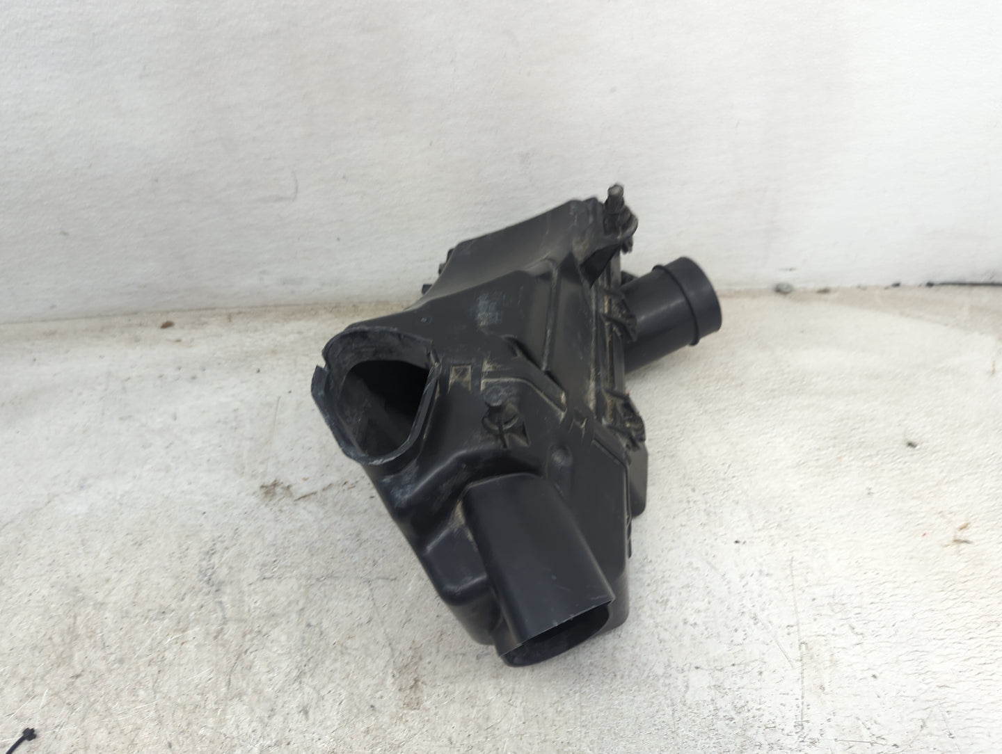 2002-2006 Nissan Altima Air Cleaner Intake-duct Hose Tube - Oemusedautoparts1.com