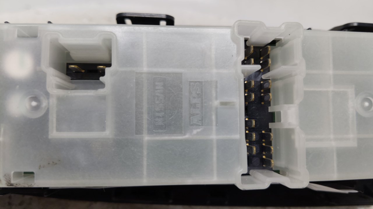2007-2012 Nissan Altima Master Power Window Switch Replacement Driver Side Left P/N:25401 ZN50A Fits OEM Used Auto Parts - O