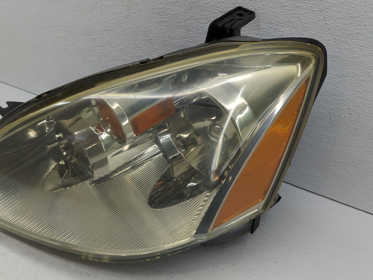 2002-2004 Nissan Altima Driver Left Oem Head Light Headlight Lamp - Oemusedautoparts1.com