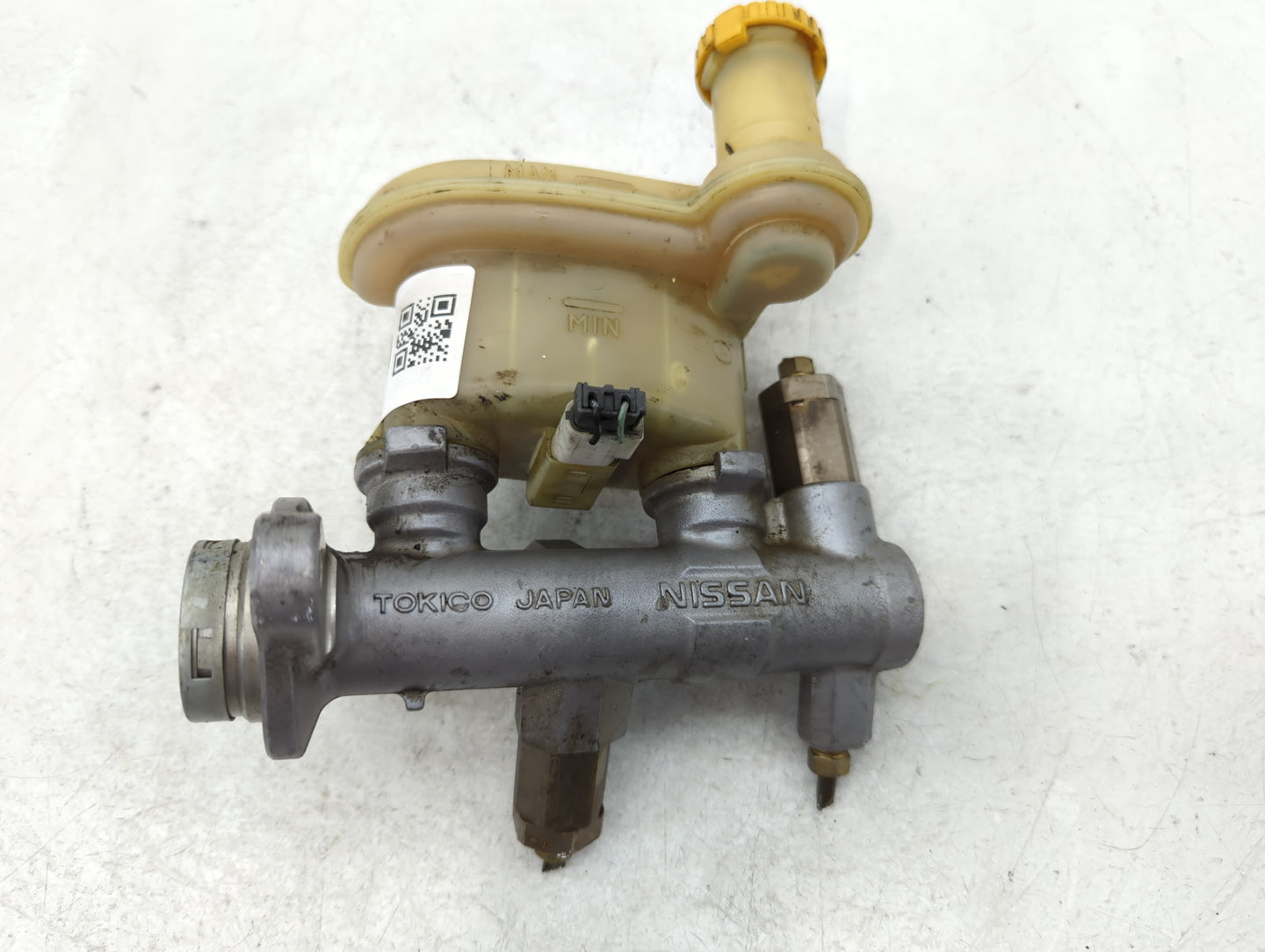 2002-2006 Nissan Altima Brake Master Cylinder - Oemusedautoparts1.com