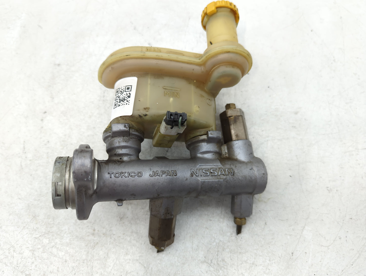 2002-2006 Nissan Altima Brake Master Cylinder - Oemusedautoparts1.com