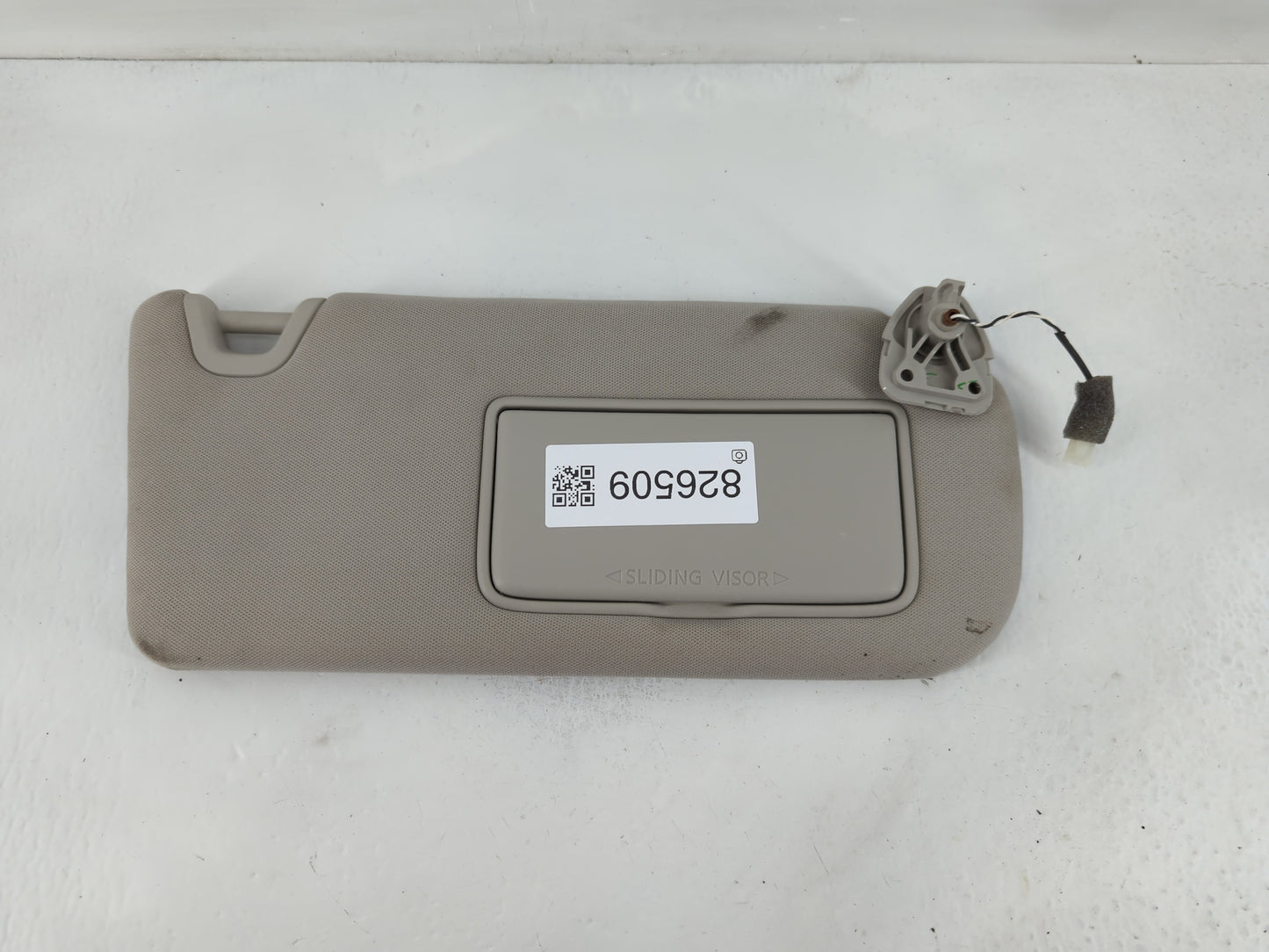 2021-2022 Nissan Altima Sun Visor Shade Replacement Passenger Right Mirror Fits Fits 2021 2022 OEM Used Auto Parts - Oemused
