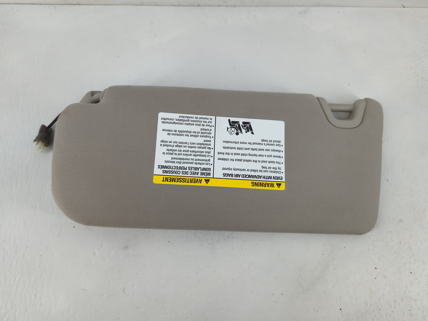 2021-2022 Nissan Altima Sun Visor Shade Replacement Passenger Right Mirror Fits Fits 2021 2022 OEM Used Auto Parts - Oemused