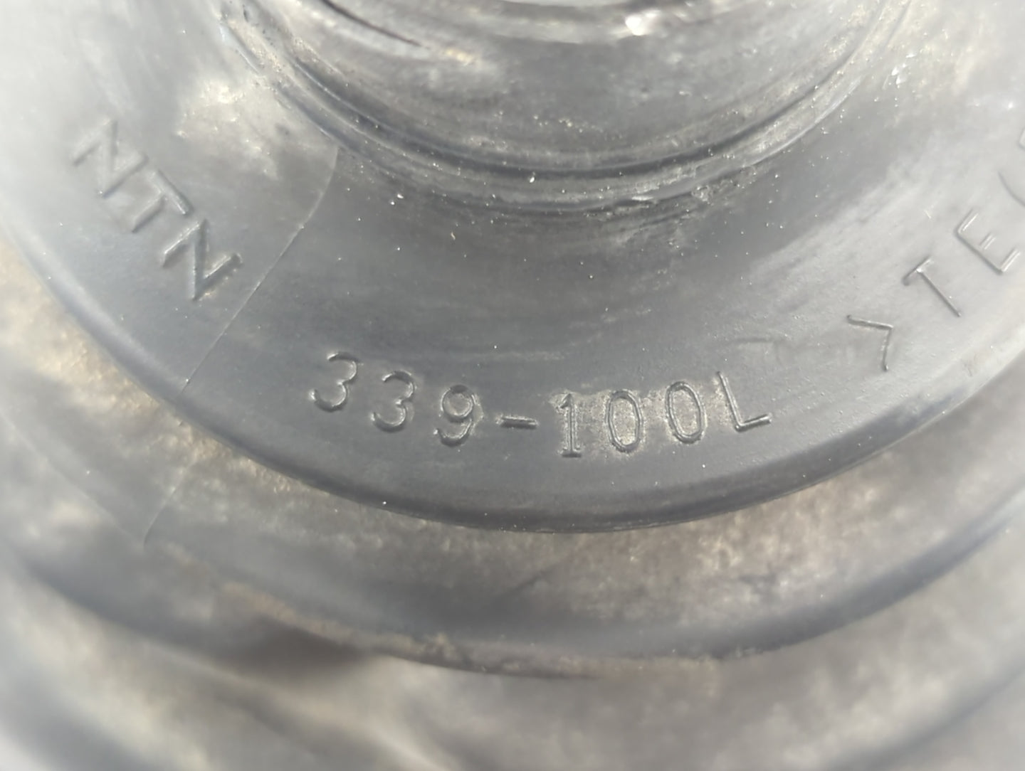 2002-2004 Nissan Altima Axle Shaft Front Driver Cv C/v - Oemusedautoparts1.com