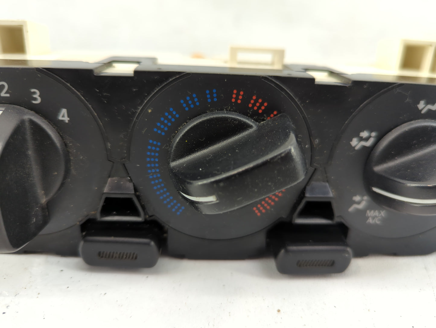 2002 Nissan Altima Climate Control Module Temperature AC/Heater Replacement Fits OEM Used Auto Parts - Oemusedautoparts1.com