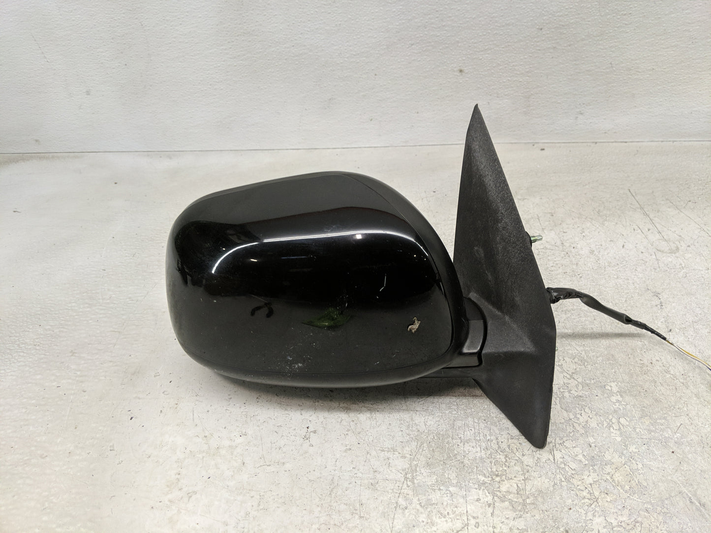2002-2003 Nissan Altima Passenger Right Side View Manual Door Mirror - Oemusedautoparts1.com