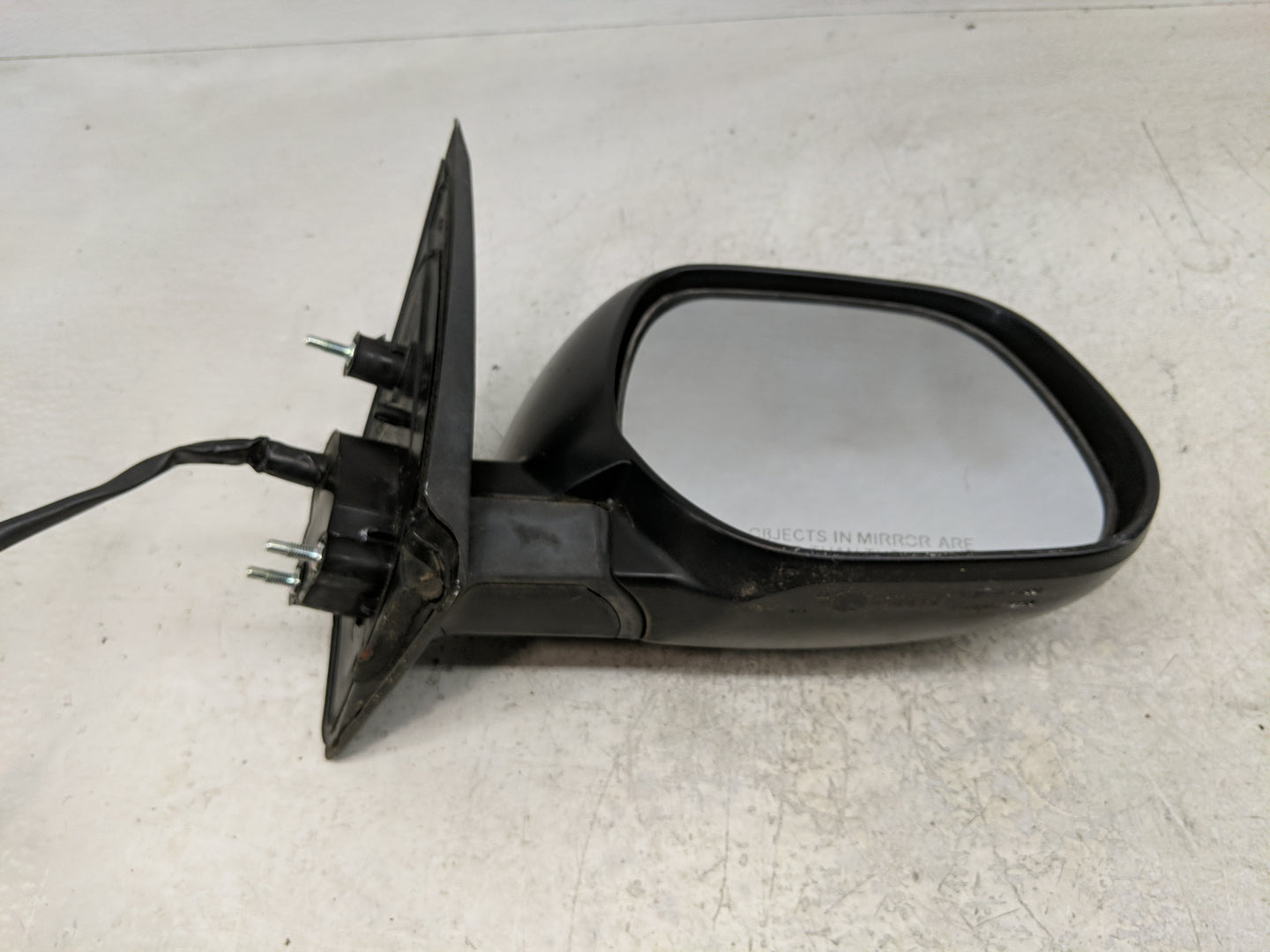 2002-2003 Nissan Altima Passenger Right Side View Manual Door Mirror - Oemusedautoparts1.com