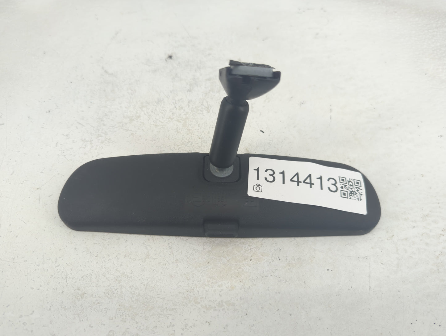 2002 Nissan Frontier Interior Rear View Mirror Replacement OEM P/N:E8011681 Fits OEM Used Auto Parts - Oemusedautoparts1.com