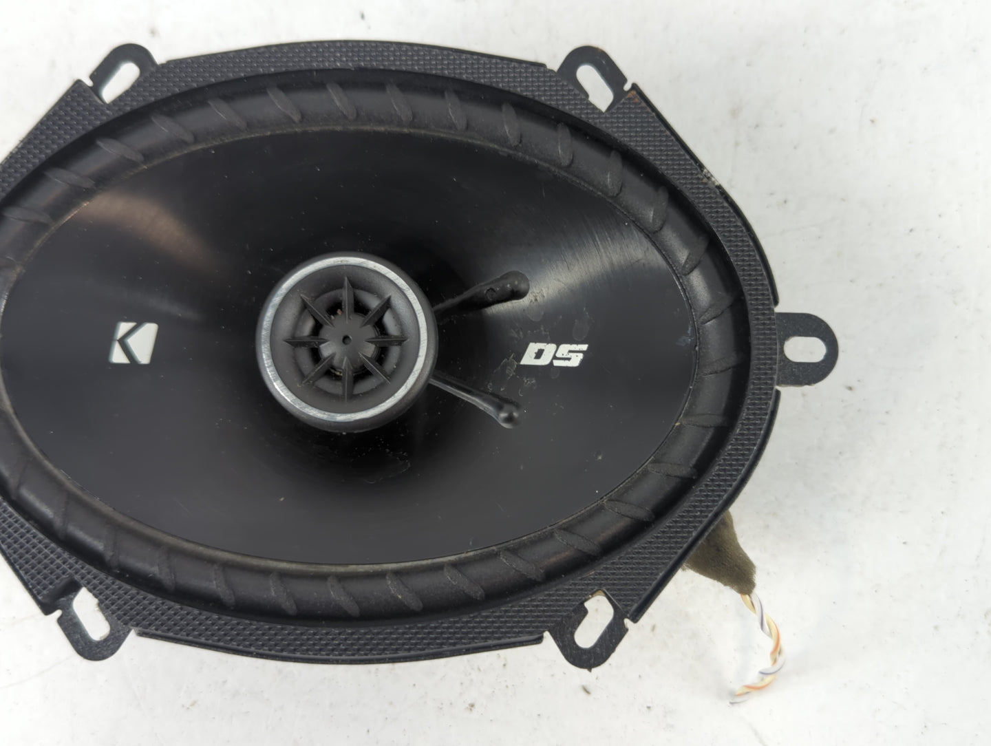 2002 Nissan Kicks Speaker/subwoofer - Oemusedautoparts1.com